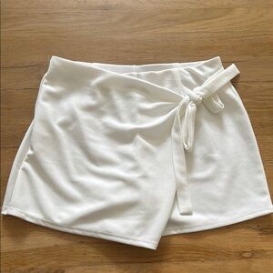 Women's White Tie-Front Skort